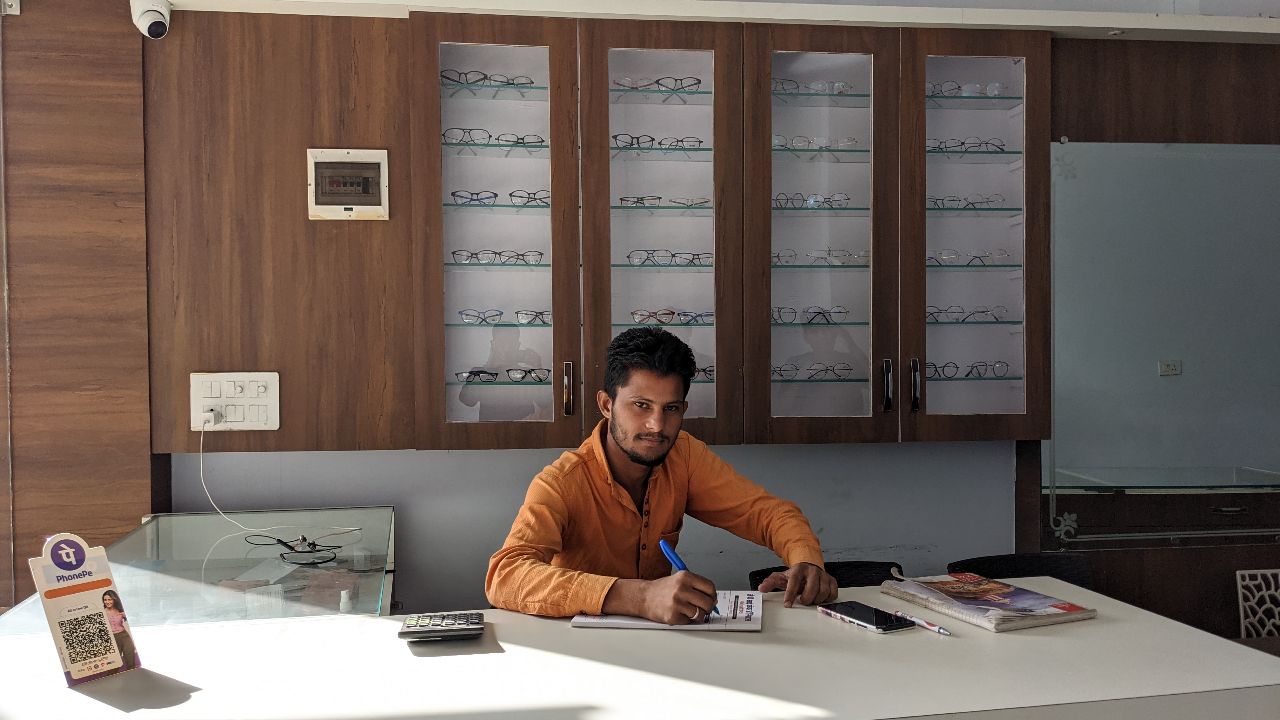 jp eye care hospital